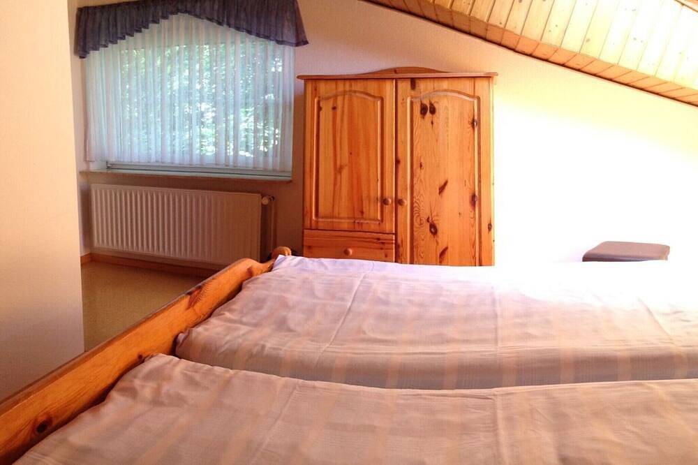 Ferienhus an'n Diek Komfortable Ferienresidenz in Bockhorn, Südliche Nordseeküste