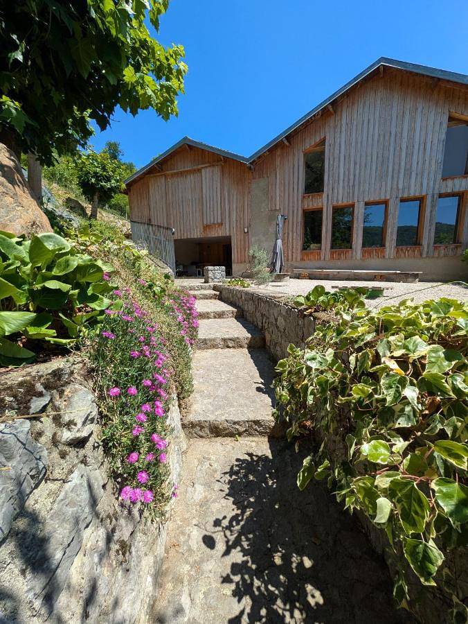 Five-Bedroom House in Milhas, Haute-Garonne