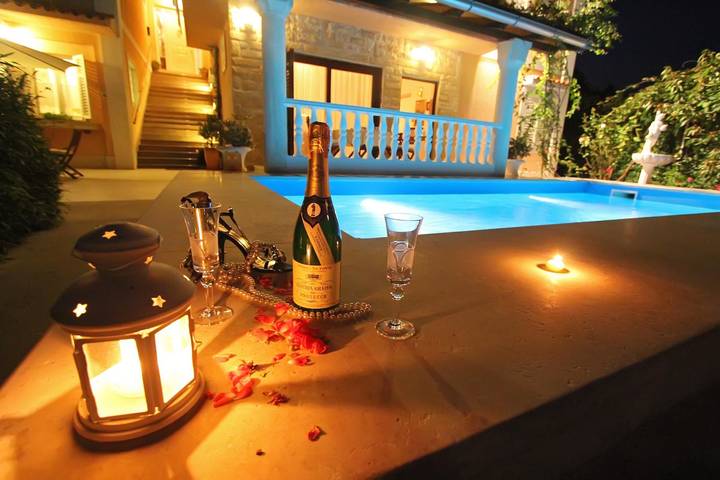 Ferienwohnung für 2 Personen, mit Pool und Terrasse in Opatija Riviera - 4
