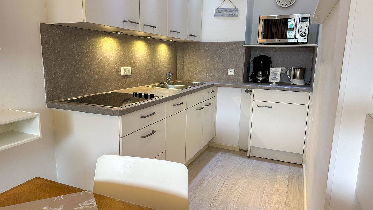 Ganze Wohnung, Strandnahes Apartment mit Balkon in Sahlenburg Strand, Cuxhaven