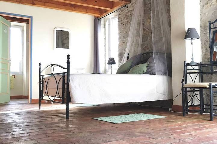 Location de vacances pour 4 personnes, avec jardin et balcon à Beaulieu (Largentière) - 2