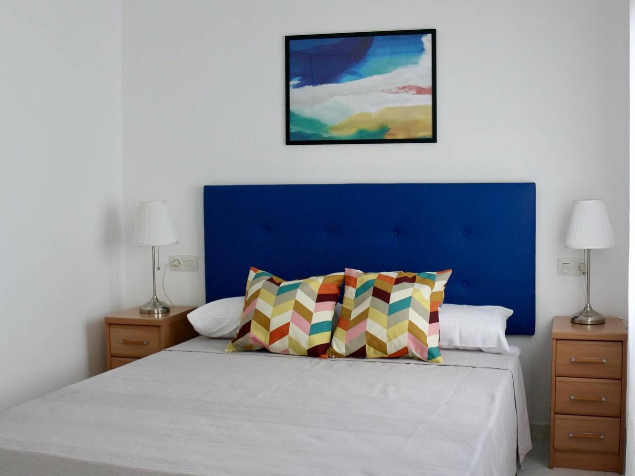 Apartamento vacacional entero, Mai. Bonito apartamento en el centro de Roses a 250m de la playa, con Wifi. in Roses Centre, Roses