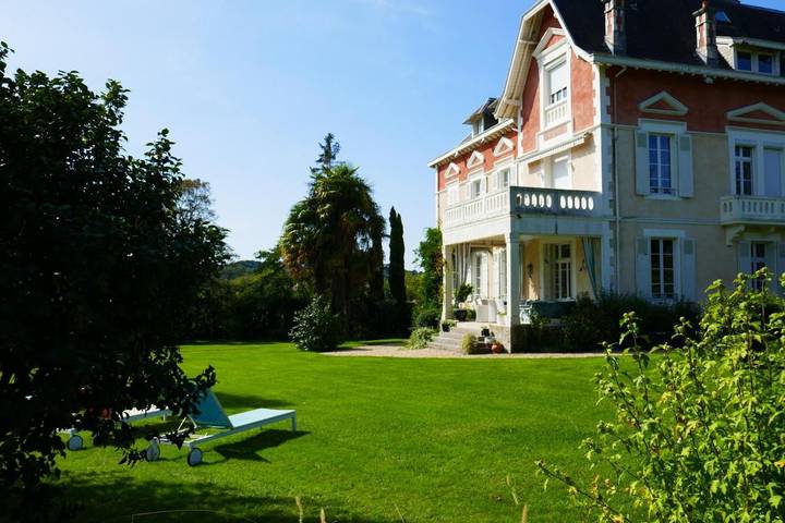 Hôtel pour 3 personnes, avec vue et jardin, animaux acceptés