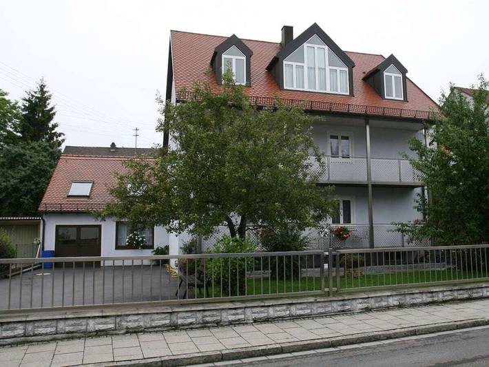Ferienhaus für 5 Personen, mit Garten
