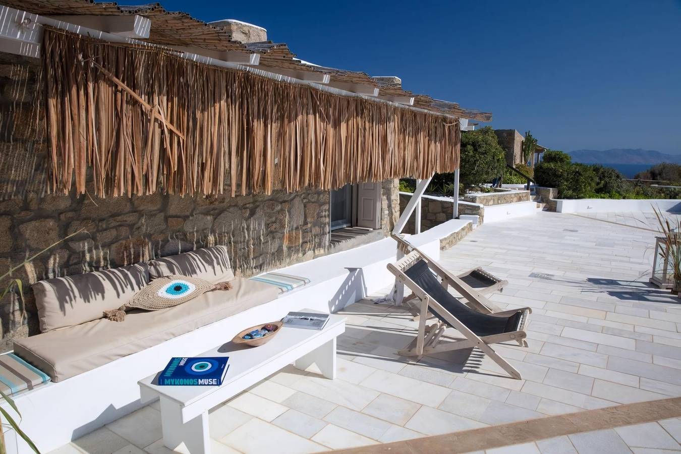 Superb Saint Isidoros Villa | Baos 4 | 5 Bedrooms | Shared Pool | Central Island Location in Πλιντρί, Mykonos