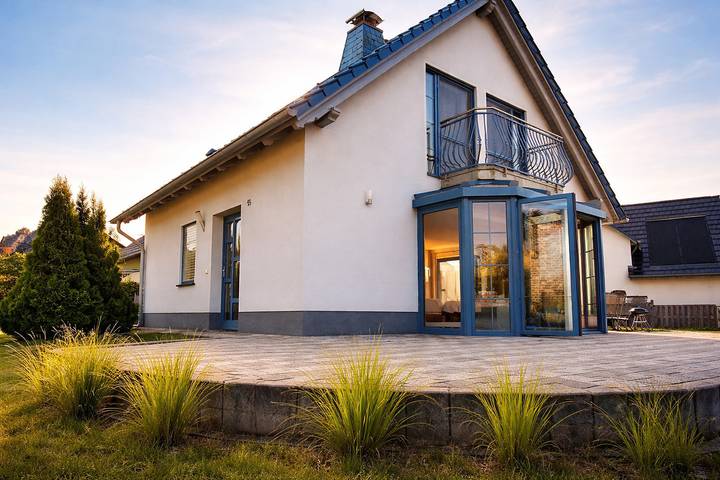 Ferienhaus für 6 Personen, mit Seeblick und Garten sowie Terrasse, kinderfreundlich in Göhren-Lebbin