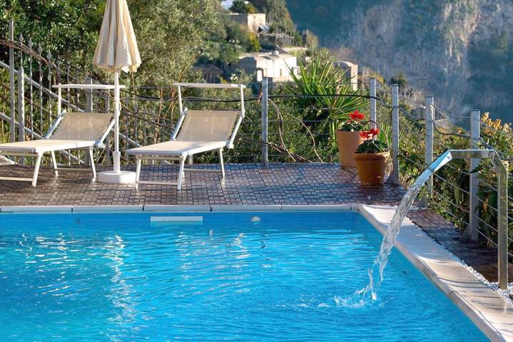 Villa pour 16 personnes, avec vue ainsi que jardin et piscine à Amalfi - 2