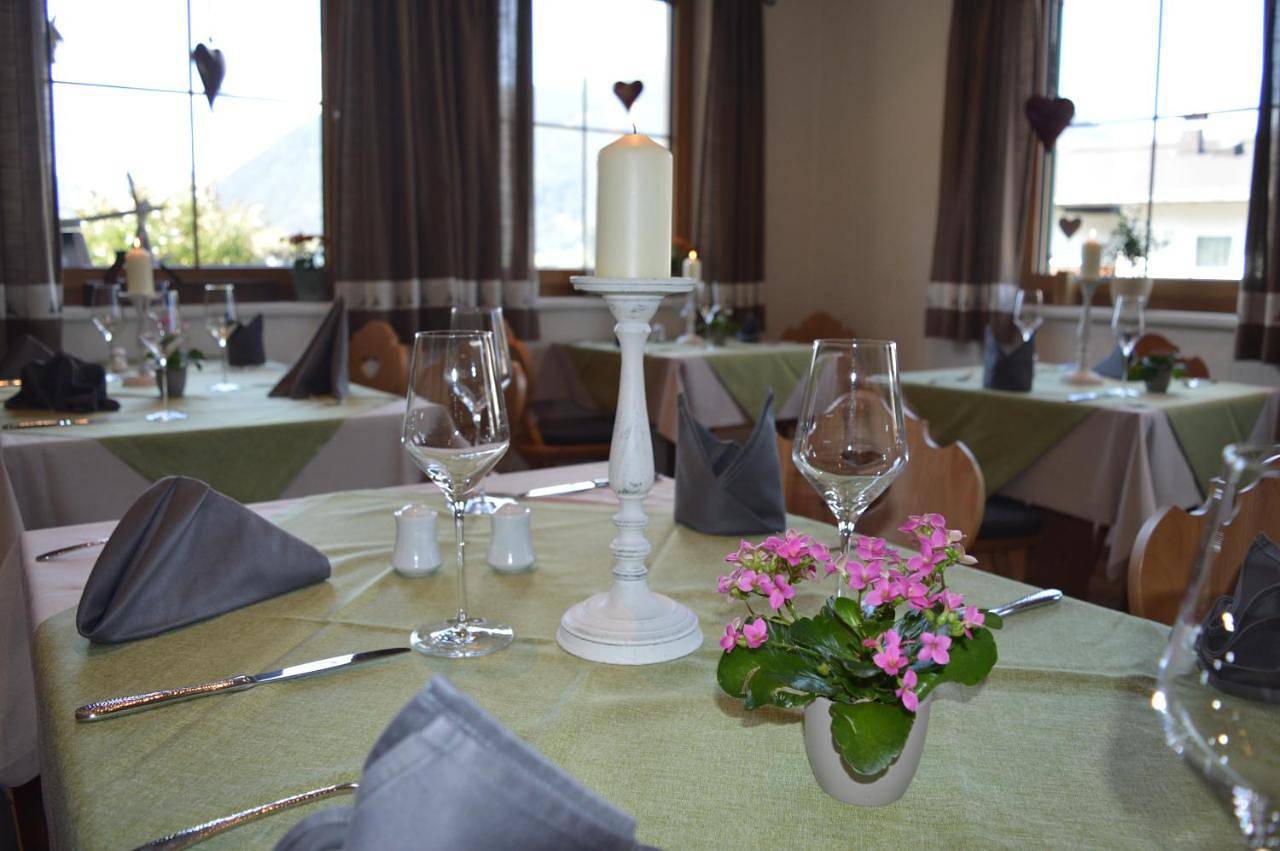 Hotel zum Urviech -Erwachsenenhotel- in Ehrwald, Alpes d'Ammergau (Autriche)