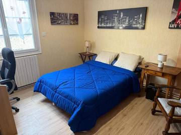 Chambre d’hôte pour 2 personnes, avec jardin et vue, animaux acceptés dans Mayenne