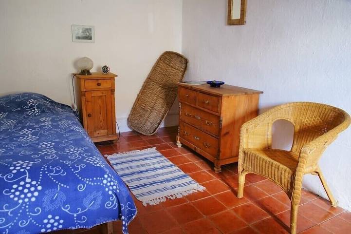 Location de vacances pour 7 personnes, avec terrasse et jardin à Valvignères - 4