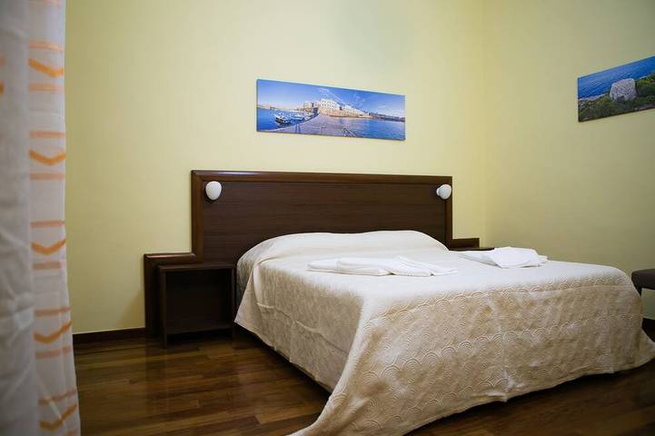 Chambre d’hôte pour 4 personnes, avec Jardin et Piscine à Parabita - 2