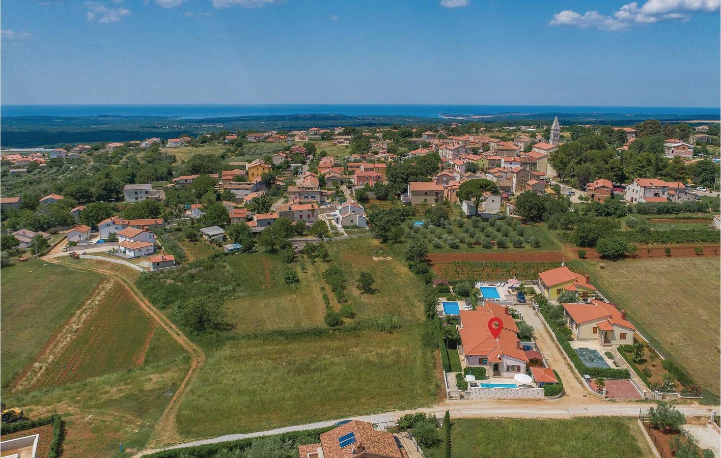 Gemütliche 1-Zimmer-Wohnung mit Pool und Terrasse in der Nähe der Restaurants und Sehenswürdigkeiten von Labinci in Kastelir, Općina Kaštelir - Labinci