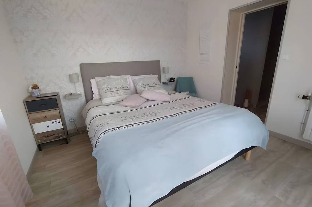 Chambre \"Millet\" - Entre Mer et Campagne in Gréville-Hague, La Hague