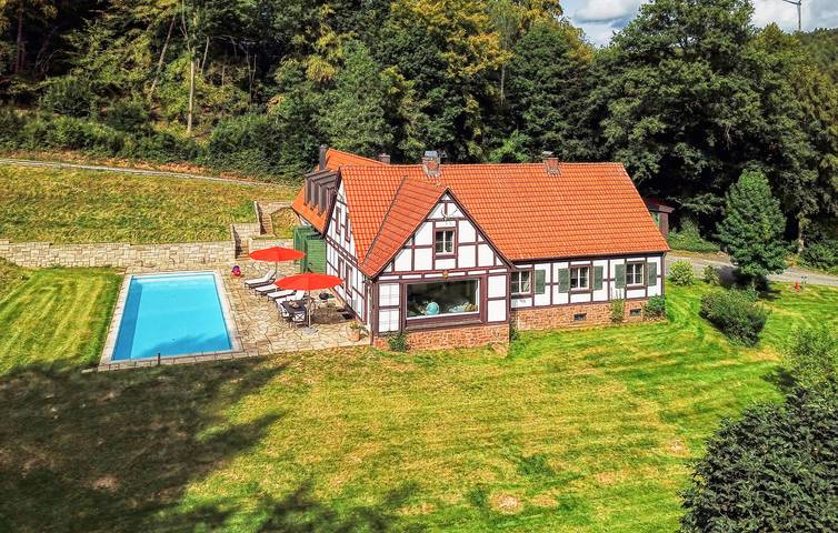 Ferienhaus für 10 Personen, mit Ausblick und Terrasse sowie Garten und Pool in Rhön-Hessen - 3