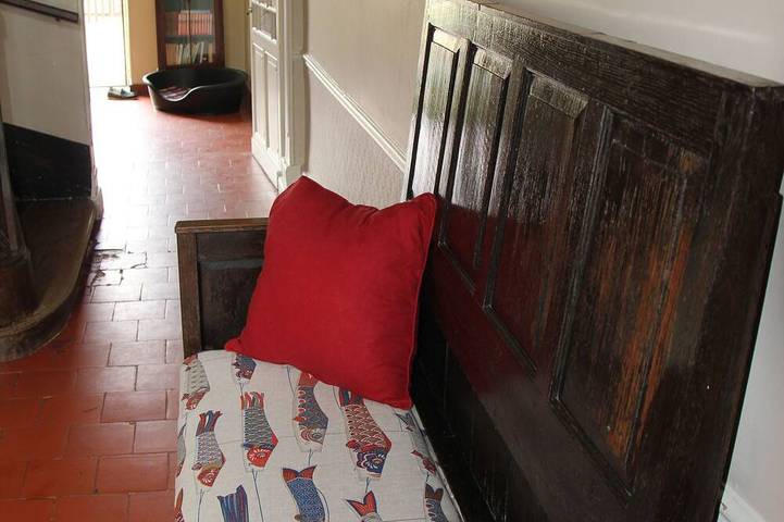 Location de vacances pour 19 personnes, avec jardin, animaux acceptés à Saint-Romain - 2