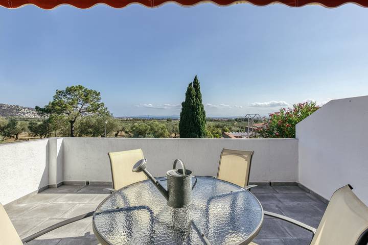Location de vacances pour 2 personnes, avec jardin et balcon dans El Mas Boscá