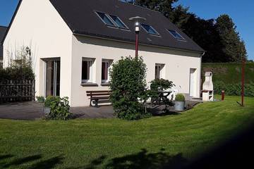 Gîte pour 5 personnes, avec jardin et terrasse, animaux acceptés à Quettehou