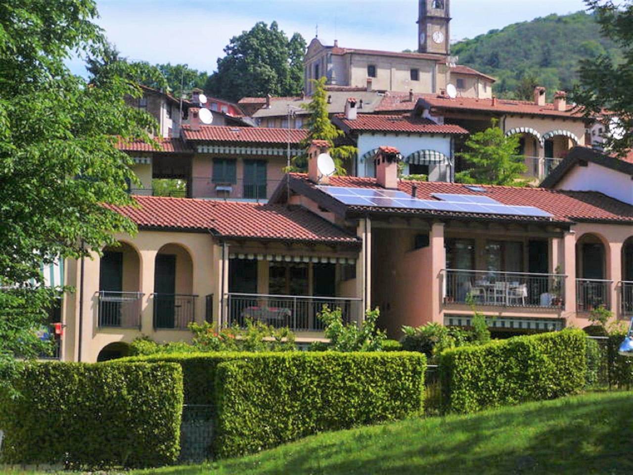 Vakantiehuis bij Lago Maggiore in Bosco Valtravaglia, Gemeente Montegrino Valtravaglia