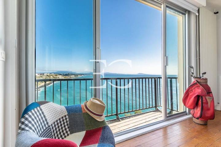 Gîte pour 4 personnes, avec balcon dans Plage du Port-Vieux - 3