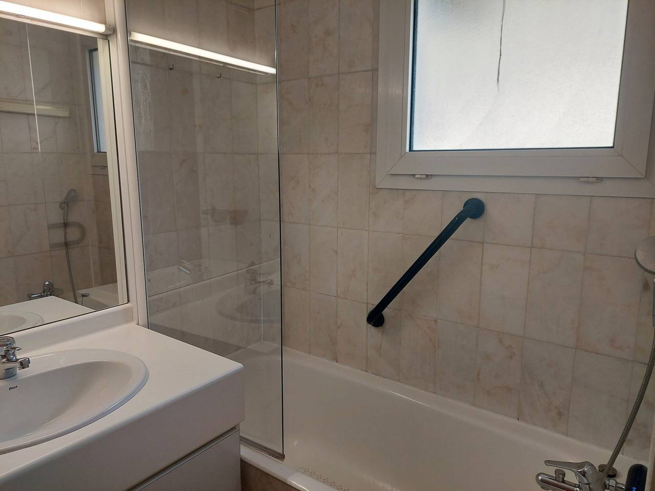 Estudio entero, Estudio en Brides-les-Bains con wifi y parking, 4 pers in Brides-les-Bains, Les Trois Vallées