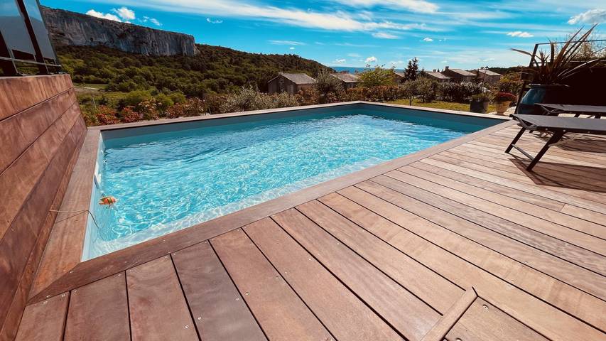 Gîte pour 6 personnes, avec piscine ainsi que terrasse et jardin à Lioux - 3