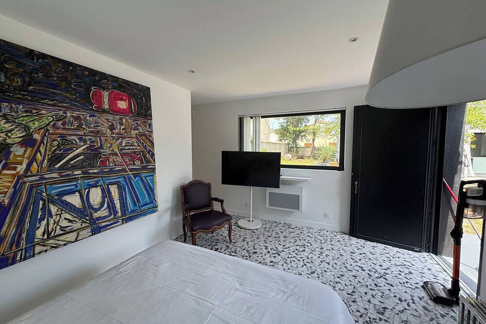 Cosy Room 2 in Le Bouscat, Bordeaux region