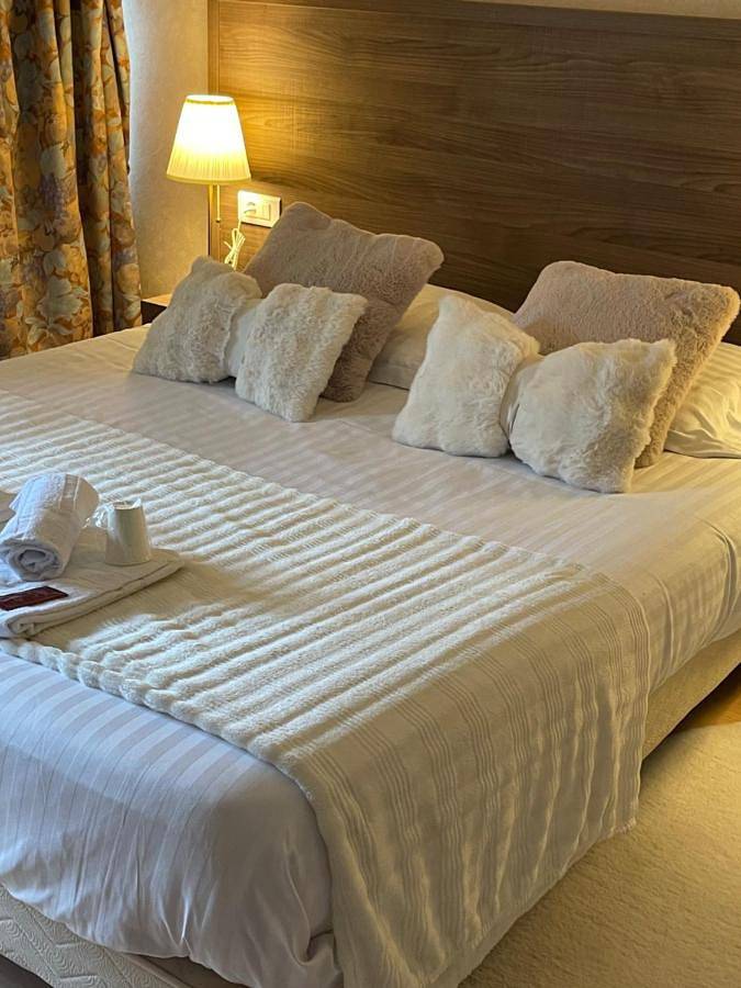 Hôtel pour 5 personnes, avec terrasse