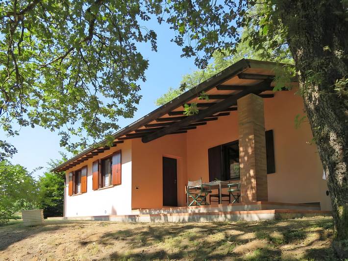 Casa vacanza per 4 persone, con giardino in Montieri
