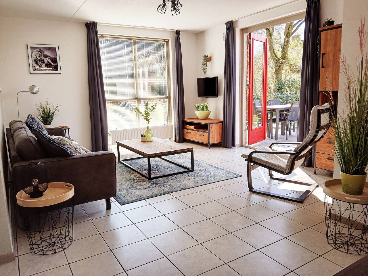 Vakantiepark 't Broeckhuys — 6 - Persoons La Luna 24 Bungalow  in Betuwe
