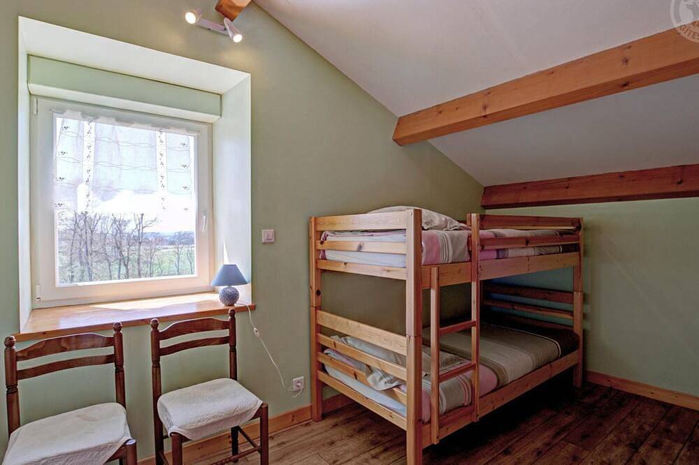 Gîte pour 12 pers., animaux admis, nature Apinac in Apinac, Montbrison