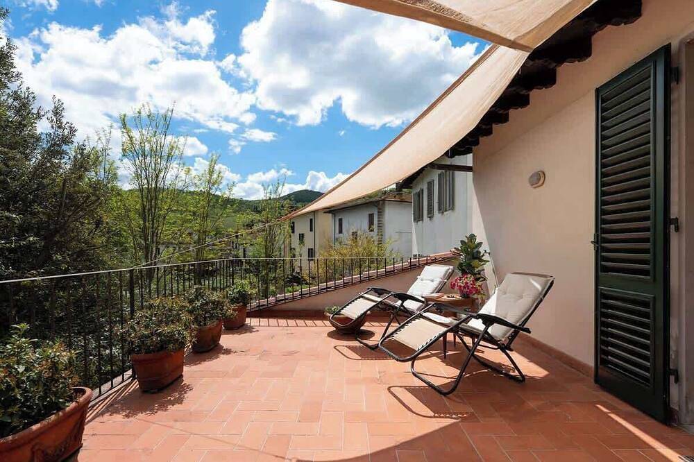 Appartement entier, Sonia Cosy Fresh Apartment with Garden in Greve In Chianti, Chianti