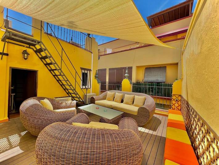 Chalet para 10 personas, con Balcón y Terraza además de Jacuzzi y Vistas en Sevilla