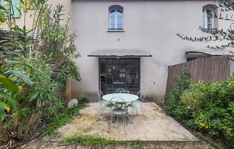 Location de vacances pour 2 personnes, avec jardin à Saint-Laurent-de-la-Cabrerisse - 2