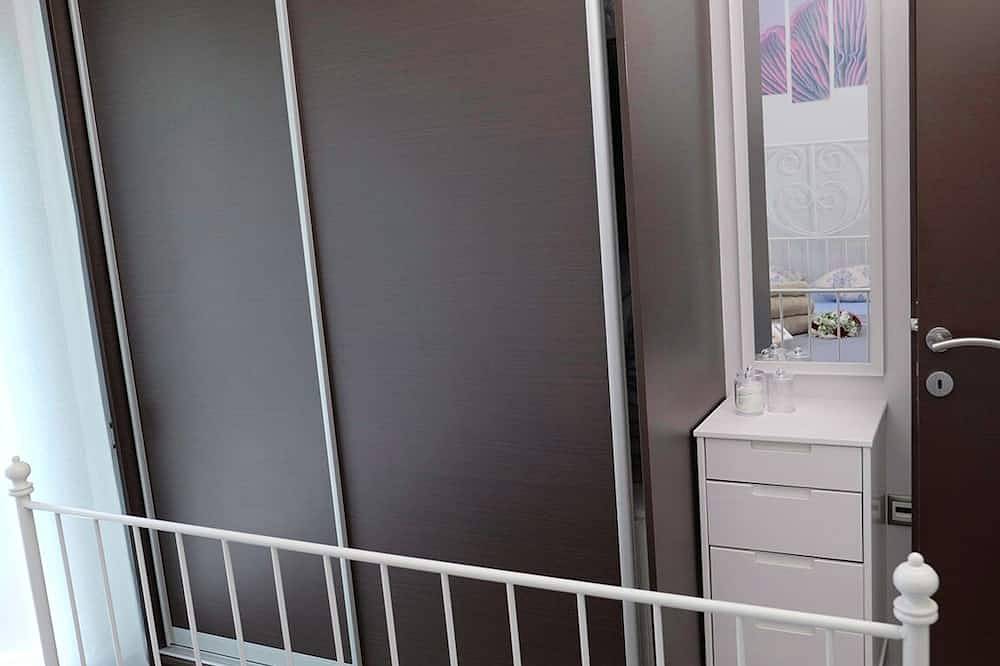 Apartamento entero, Amazing apartment with a very easy access towards Sea and Mountain locations. in Volos, Magnisia