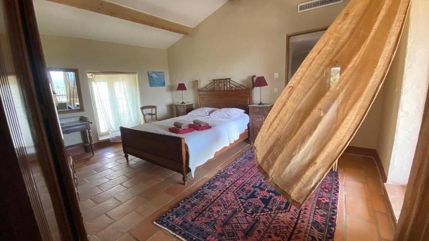 Location de vacances pour 16 personnes, avec piscine et vue ainsi que jardin et terrasse à Verdun-en-Lauragais - 2