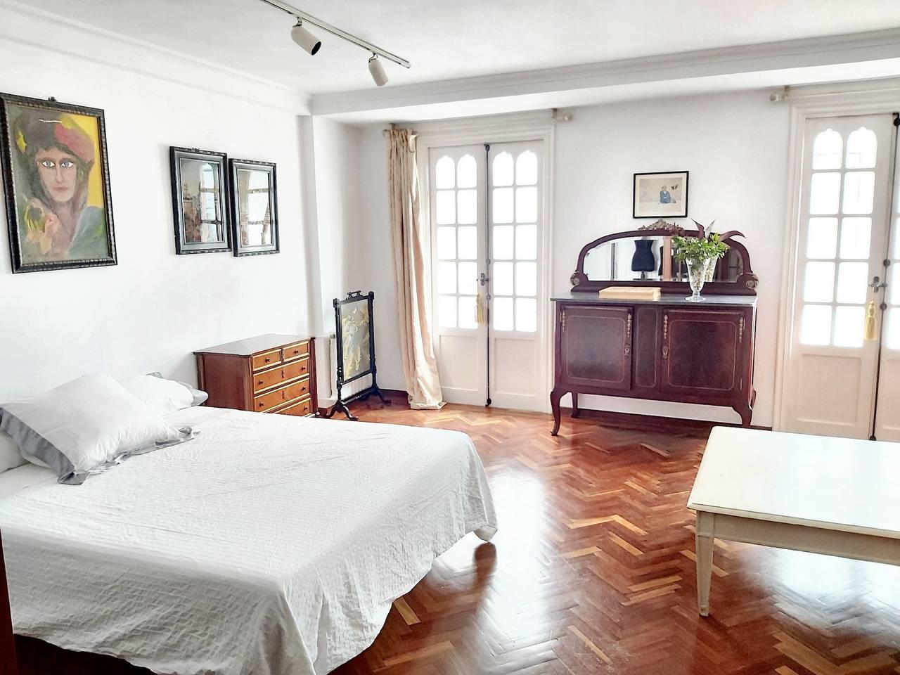 Spacious house with terrace and balcony in A Coruña in La Coruña, Galician Coast