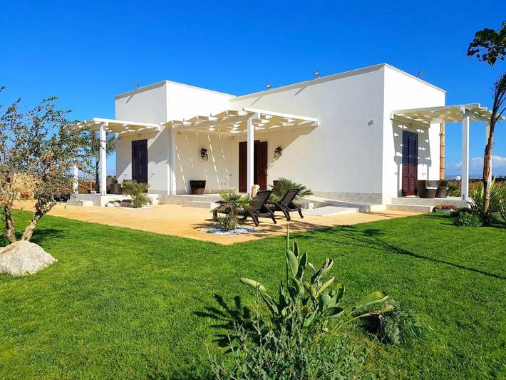 Maison d’hôte pour 3 personnes, avec Jardin et Vue à Marsala