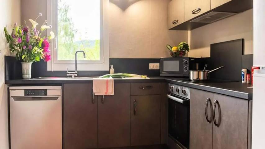 Gîte pour 7 personnes, avec piscine et jardin, animaux acceptés à La Canourgue - 3