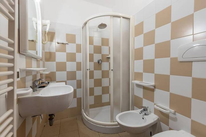 Ferienhaus für 5 Personen, mit Garten und Pool, mit Haustier in Livorno - 4