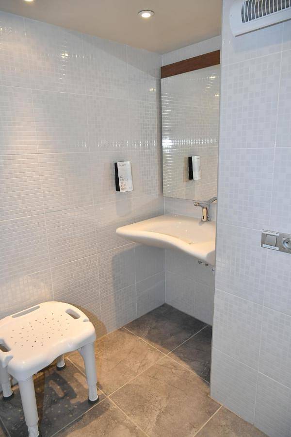 Hôtel pour 3 personnes, avec jardin, animaux acceptés à Woippy - 3