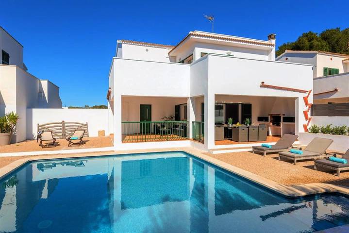 Location de vacances pour 6 personnes, avec Terrasse et Piscine dans Na Macaret