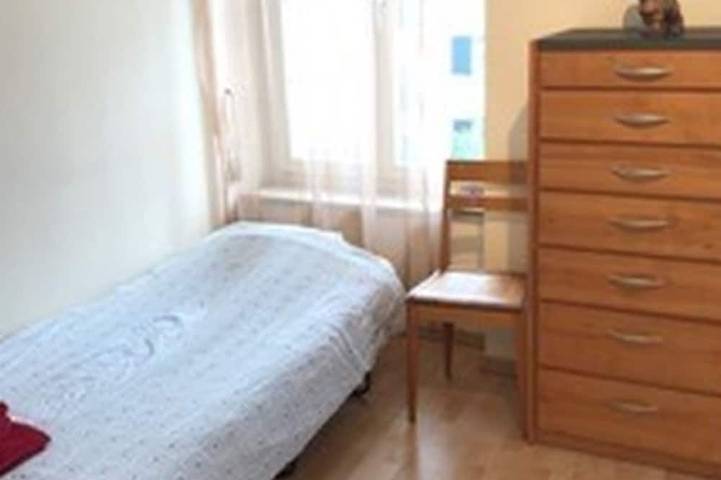 Ganze Wohnung, St. Gallerhof Apartment, (Bad Ragaz). 2-Zimmerwohnung mit 3 Balkonen in Pfäfers Bad, Bad Ragaz