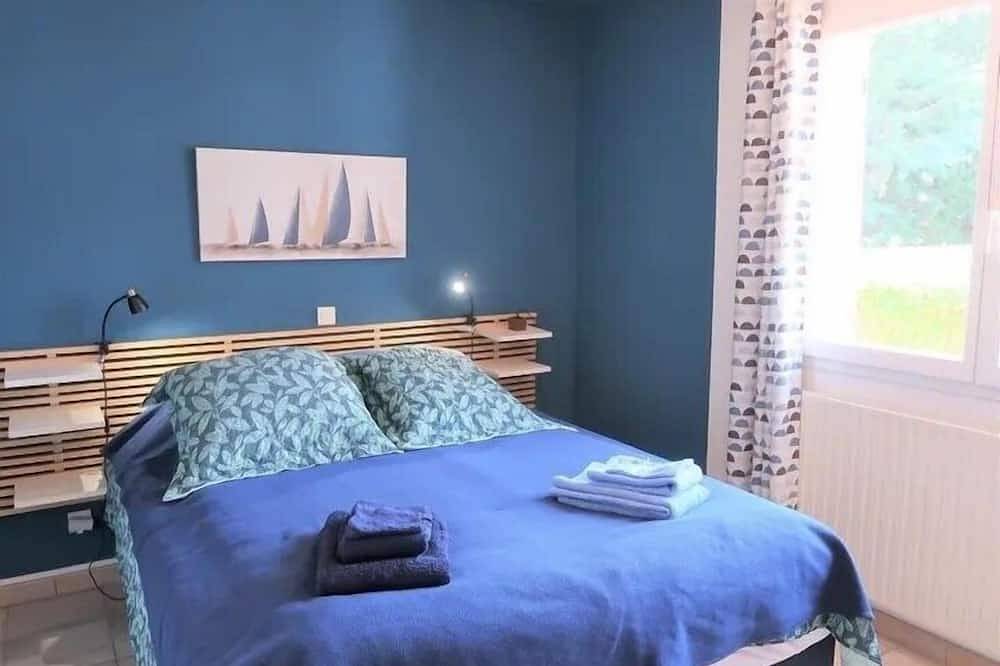 Maison en Provence avec Piscine et Jardin privatifs in Cruis, Région de Forcalquier