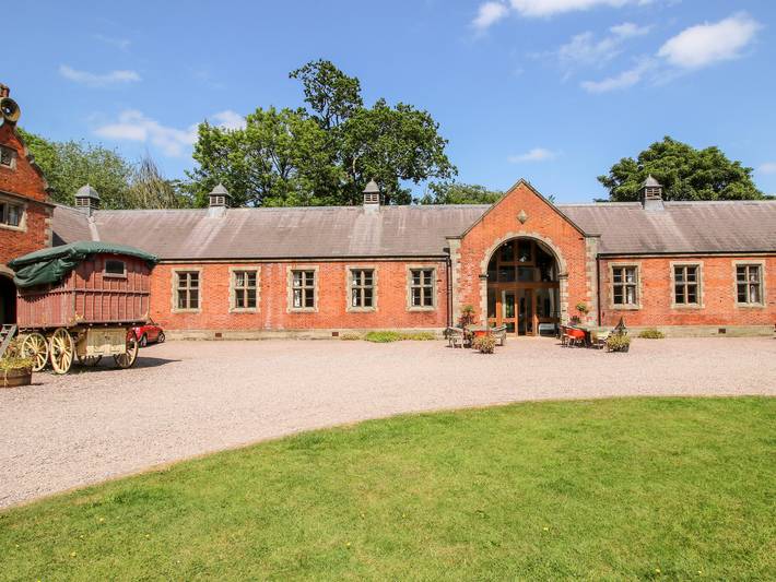 Gîte pour 8 personnes, avec jardin - 1