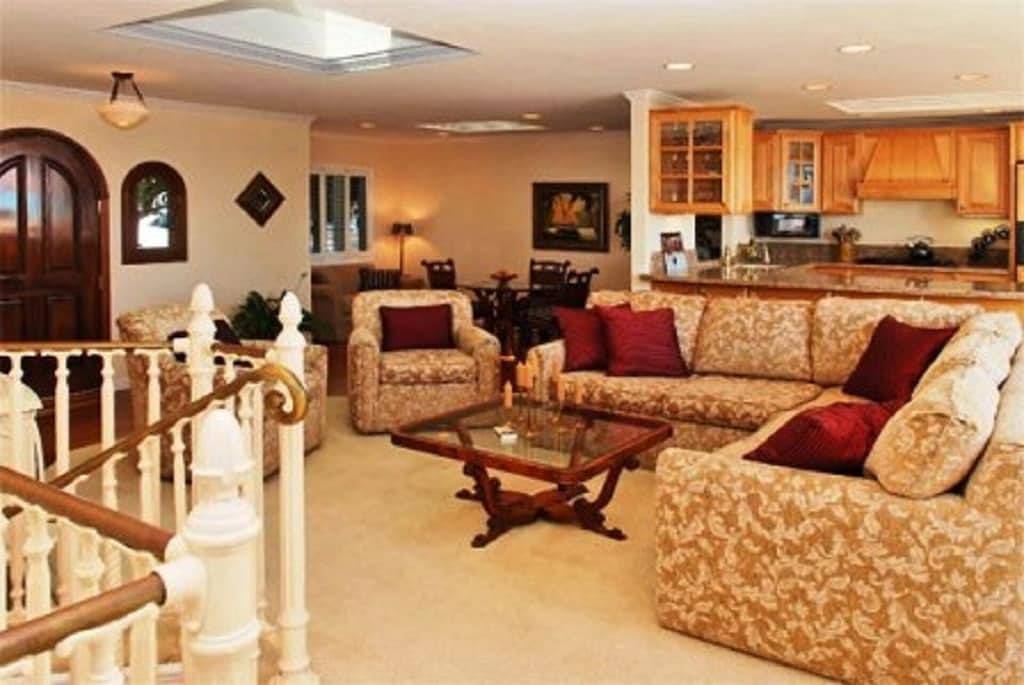 Ganze Wohnung, Capitola Venetian - Perfekt für Gruppen und Familien - Gasgrill - 2 Whirlpools in Capitola, Santa Cruz County