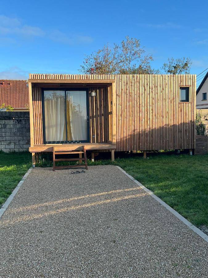 Gîte pour 2 personnes, avec terrasse ainsi que jacuzzi et jardin à Acheux-en-Vimeu - 2