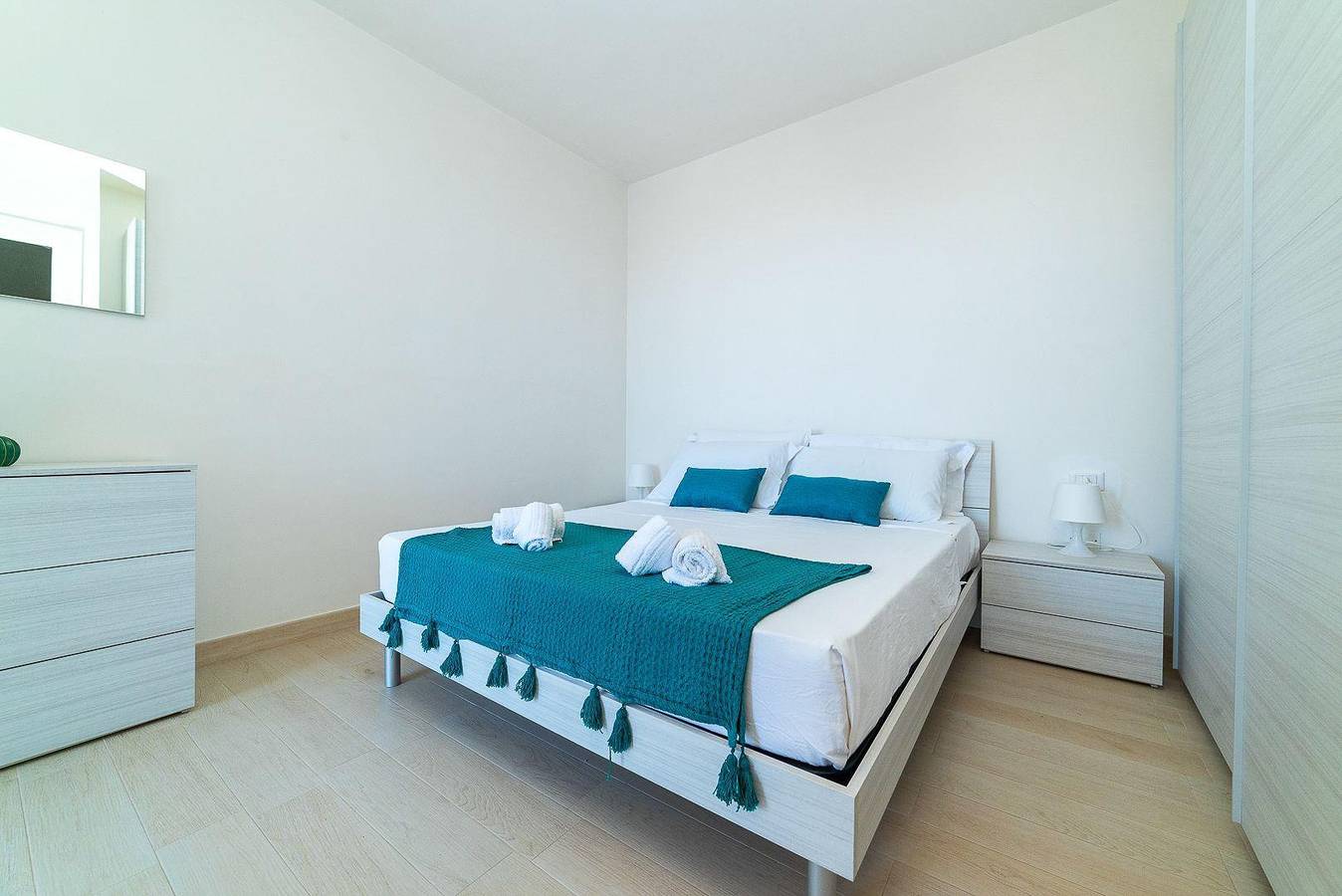 Apartamento vacacional entero, Villetta Annamaria 50 metros playa y aparcamiento in Torre Santa Sabina, Salento