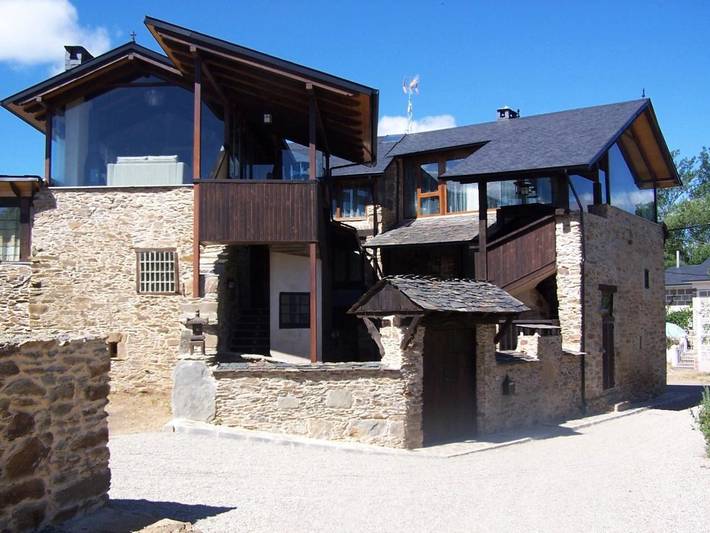 Casa rural para 10 personas, con Balcón y Terraza además de Sauna y Vistas en Sanabria (Zamora) - 3