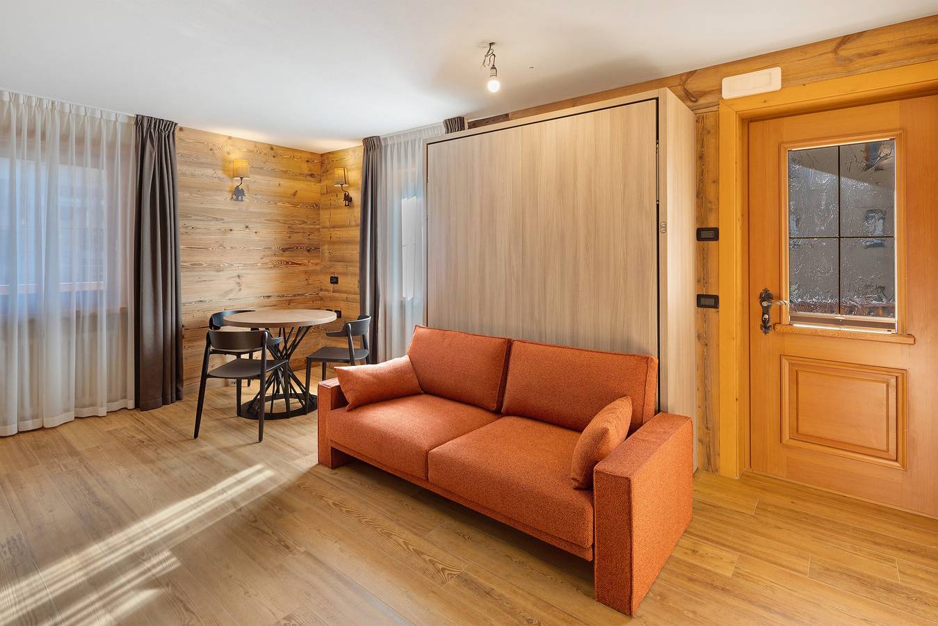 Estudio entero, Apartamento 'Cràp de la Parè' con vistas a la montaña, jardín compartido y Wi-Fi in Livigno (Town), Livigno