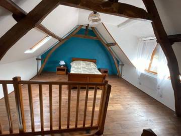 Gîte pour 5 personnes, avec vue et terrasse, adapté aux familles à Yzengremer